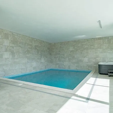 Apartamento Adega Poolside *